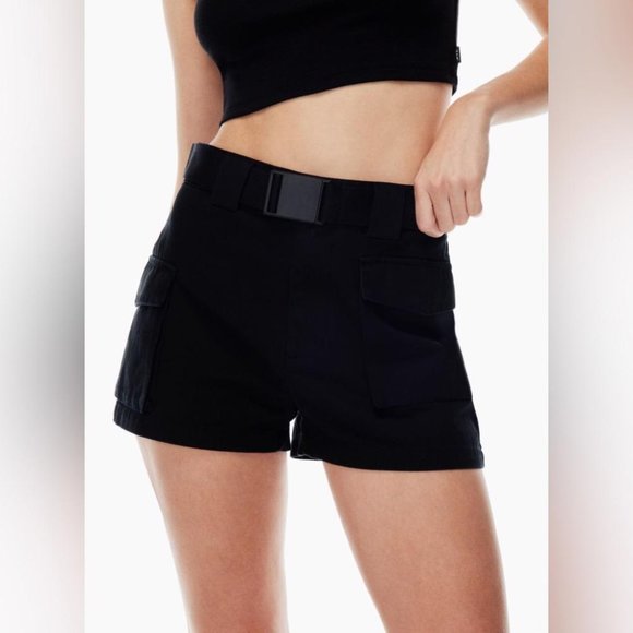 Aritzia Pants - Aritzia Tna Womens Black Cargo Short Size XS